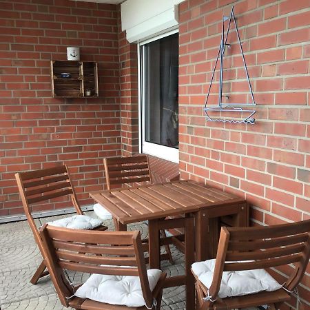 Liebevoll Eingerichtete Ferienwohnung Luettje Koje Dornum Exterior foto