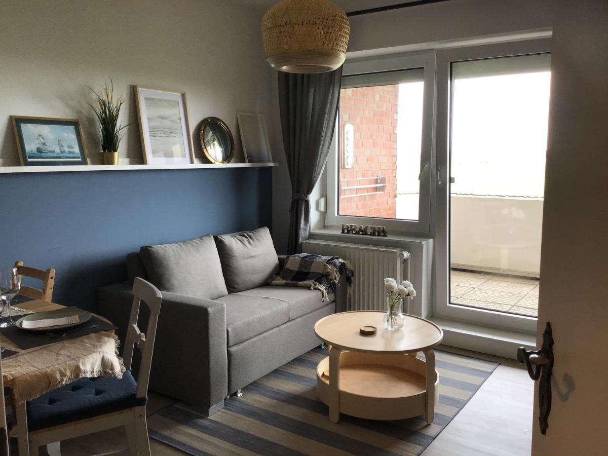 Liebevoll Eingerichtete Ferienwohnung Luettje Koje Dornum Exterior foto